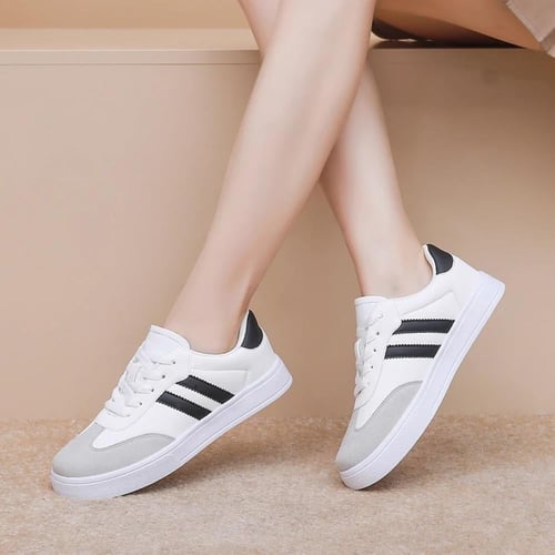 حذاء مشي نسائي