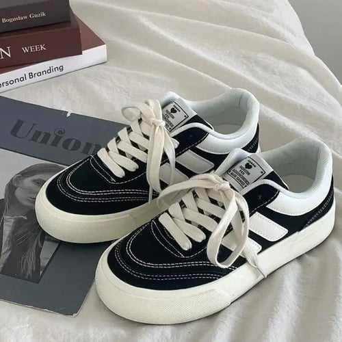 حذاء كاجوال للنساء