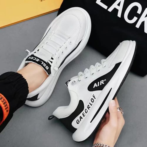 الأحذية الرياضية القابلة للطي