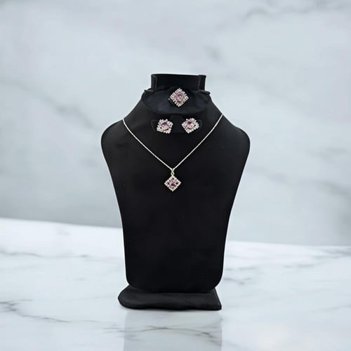 طقم همسة روز ( سلسال + حلق + خاتم )