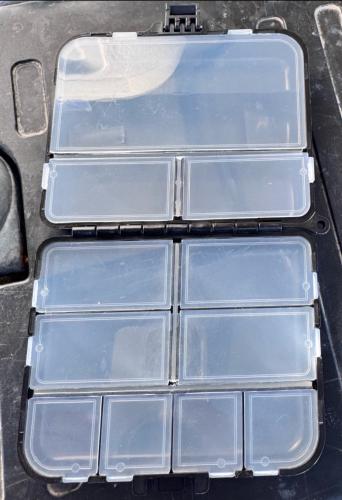 صندوق ميادير صغير مقسم