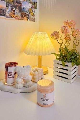 Exfoliating and brightening cream