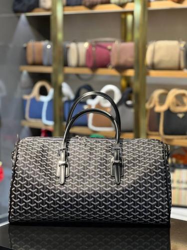 Goyard bag