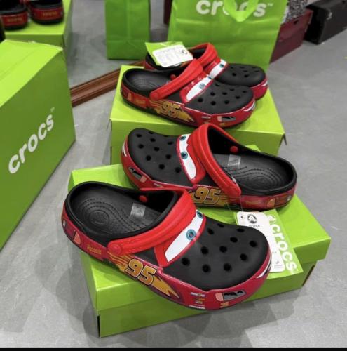 Crocs mcqueen Black