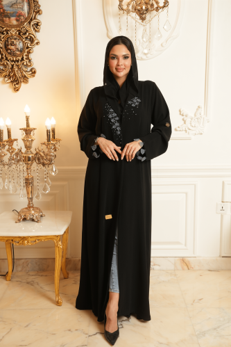 عباية كريب فرنسي مع اورقنزا سماوي وخرز ازرق وفضي م...