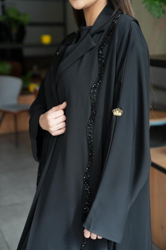 عباية كريب ناعم اسود قطعتين مع سديري طويل تطريز كا...