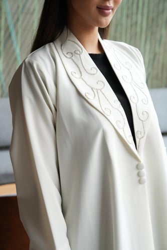 عباية سكري بليزر تطريز لولي فضي