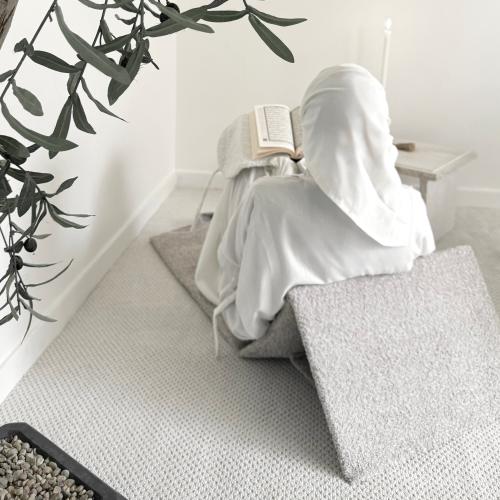 Large prayer mat