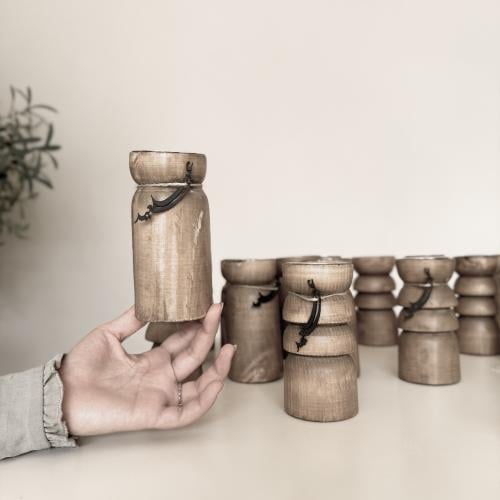 Wooden incense distribution