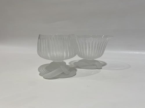 12 كاسه ماء زجاج باللون الابيض المثلج