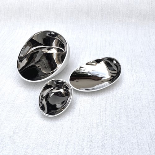 طبق بورسلين فضي _وسط