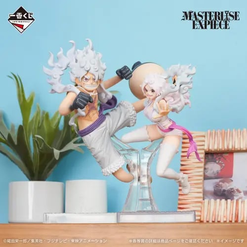Monkey D. Luffy Gear & Bonney