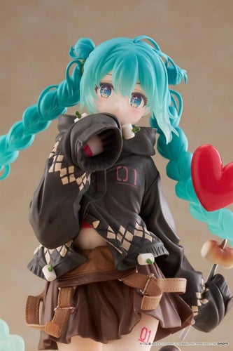 Hatsune Miku Fashion Figure Outdoor