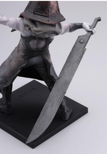 OSHI WORKS Red Pyramid Thing