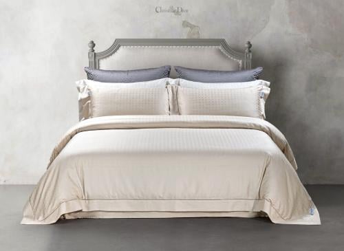 مفرش من ديور تقليد أعلى جودة