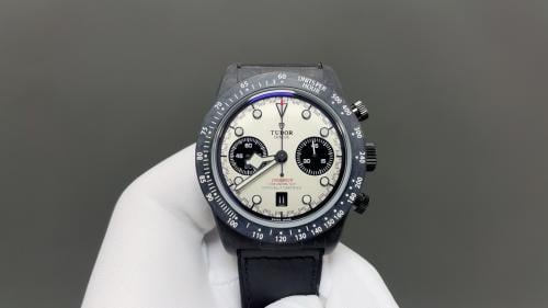 The Tudor Black Bay Chrono watch "Carbon" fake bra...