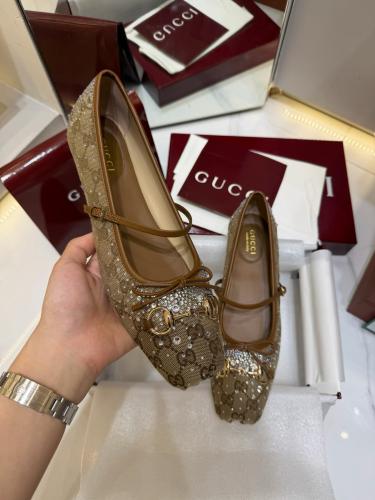 حذاء تقليد ماركة قوتشي عالي الجودة