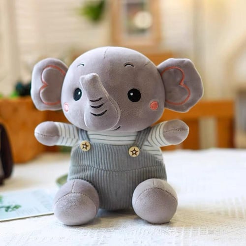 فيل قطني لطيف