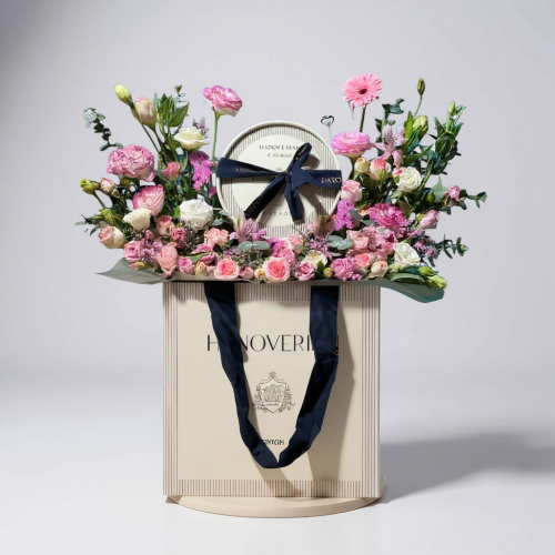 ورد مع شوكلت سيلفا هانوفيرين