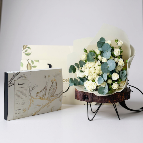 ورد مع شوكلت ايفارا أنوش