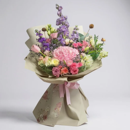 بوكيه ورد لوميناريا