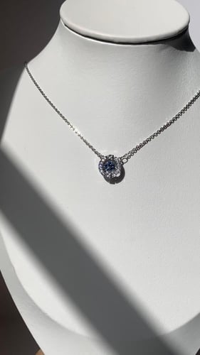 اكسسوار مع ورد مع كيكه