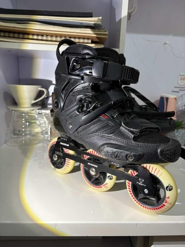 ايفو برو اسود مقاس 38/37