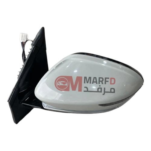 مراية جيلي كولراي 2024 مع كاميرا