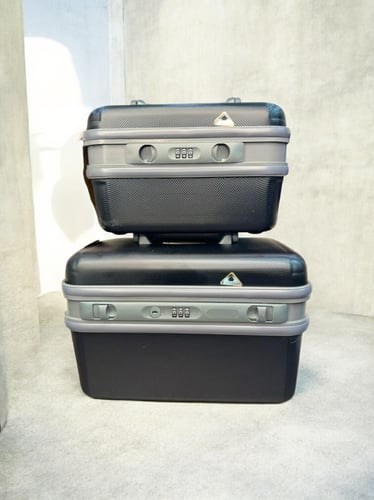 طقم شنطة مجوهرات وذهب فايبر بقفل مقاس12/10