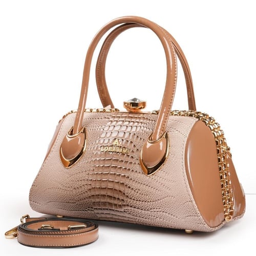 شنطة يد نسائية