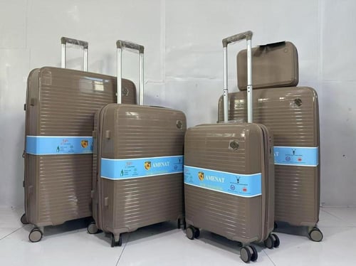 شنط سفر خمس قطع احجام كبيره انيقه