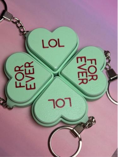 حلوى القلوب - سلسله مفاتيح candy hearts clicker