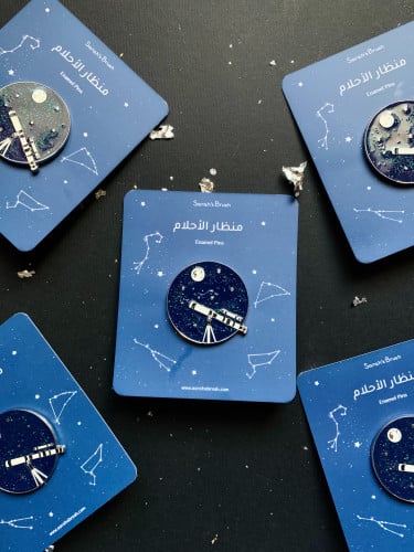 دبوس منظار الأحلام