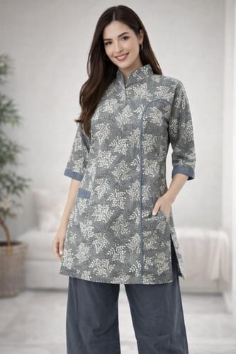 زي عاملات عملي صيفي بطبعة أوراق – خامة مريحة وقصة...