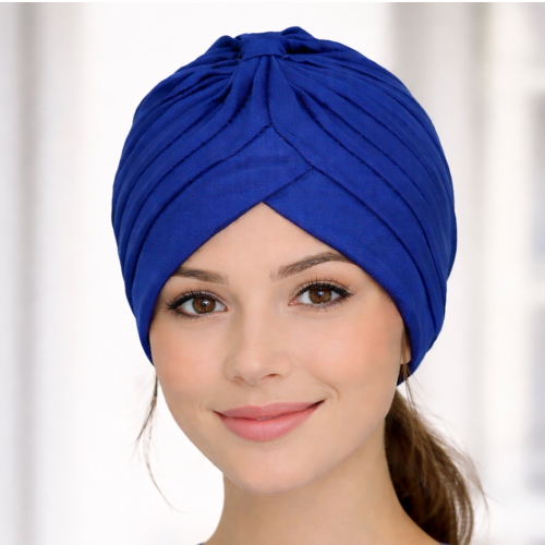 قبعة عاملات منزليه بعده الوان