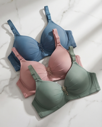 حمالة صدر كلاسيك بدعم كامل – تصميم أنثوي أنيق