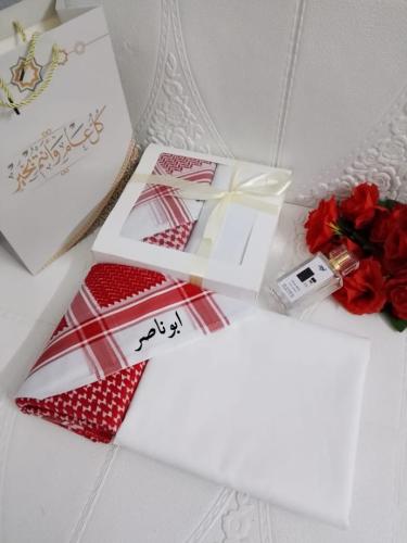 أطقم رجاليه الشماغ بالاسم