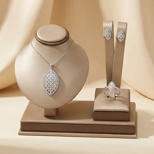 Eye of the diamond set
