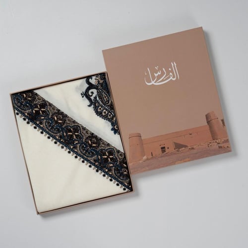 شال الفارس نقشة المصمك