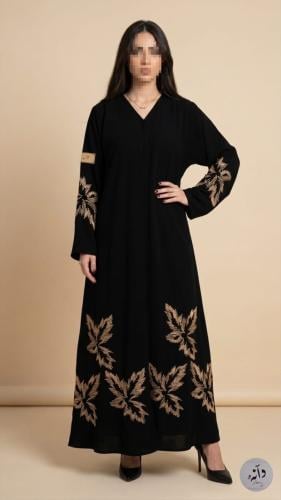 Royal crepe embroidered with matte gold threads
