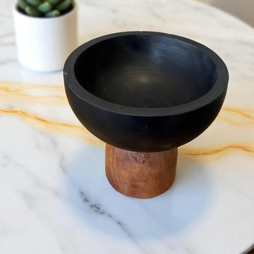 صحن رخام بقاعدة خشب