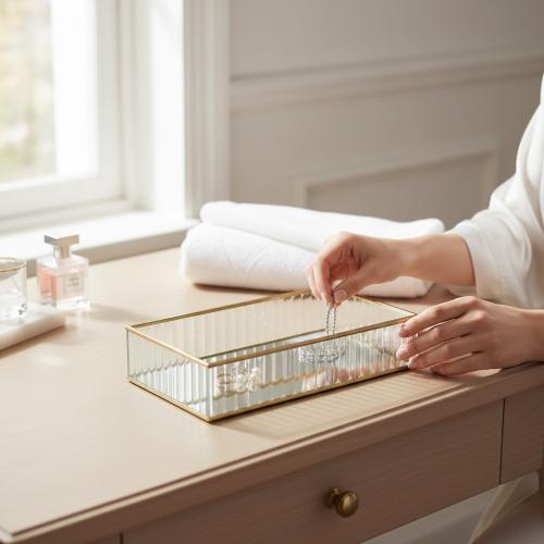 صندوق اكسسوارات