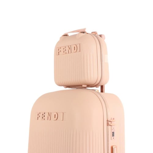 طقم حقائب سفر مكوّن من 7 قطع أربع شنط ترولي وشنطة...