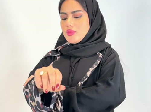 عبايه كلوش على قلاب تايجر ×اسود انترنت-136
