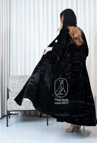 عبايه مخمل شتوي مقلم-825