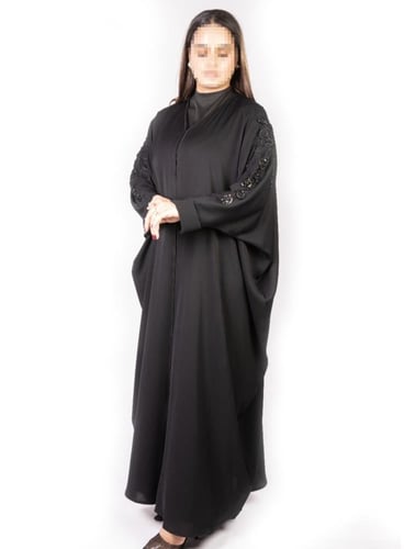 عبايه نص بشت على تطريز وشك بالاكتاف-114