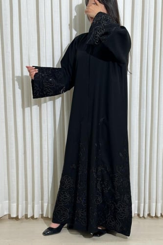 عبايه نص كلوش كتان تطريز مع ترتر-122