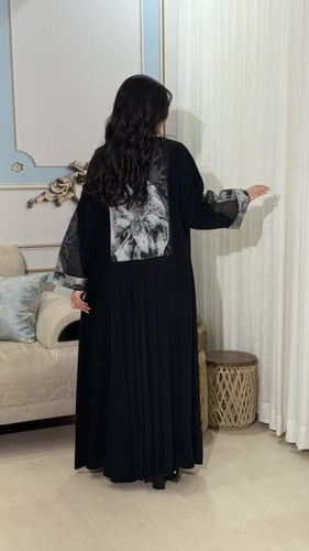 عبابه نص كلوش كسرات بالخلف-127