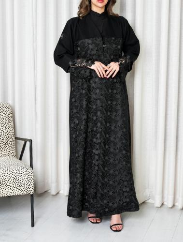 عبايه نص كلوش دانتل