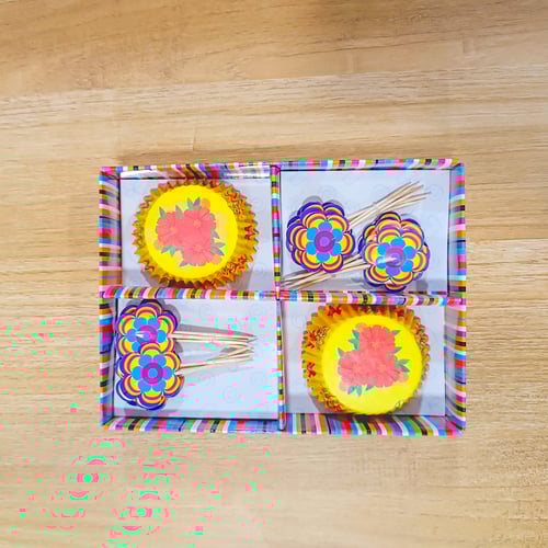 صندوق أكواب ورقية كبيرة أصفر/ أحمر كيك وكعك + أعوا...